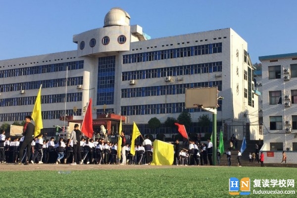 祁東縣第一中學(xué)是省重點(diǎn)高中嗎