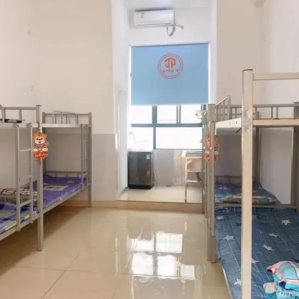 明達(dá)高復(fù)衡陽(yáng)分校環(huán)境實(shí)景