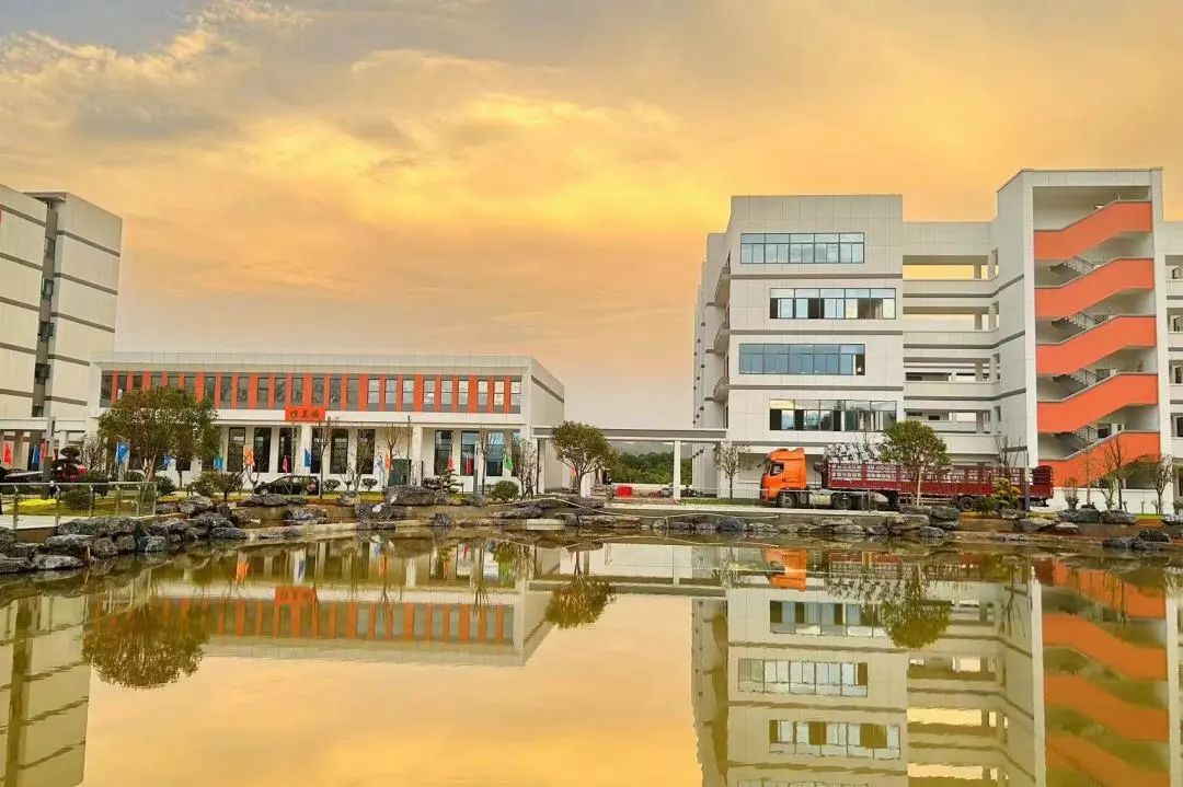 長沙市恒雅高級中學環(huán)境實景