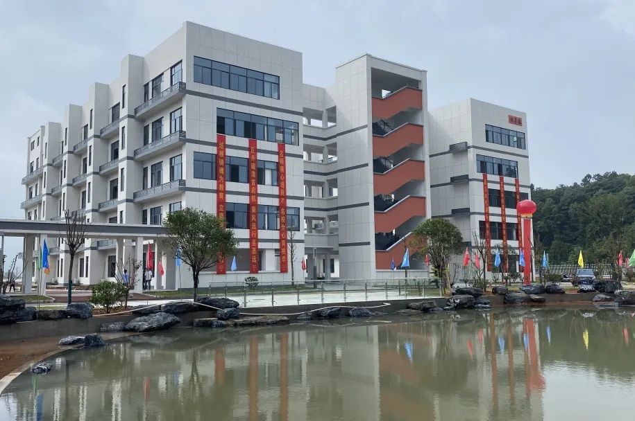 長沙市恒雅高級中學環(huán)境實景