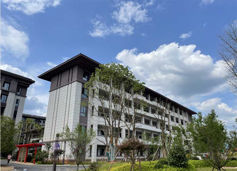 長沙市瀏陽江灣高級中學環(huán)境實景