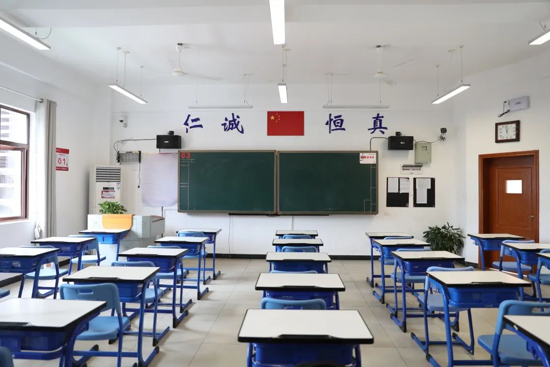 湖南師大二附中復(fù)讀部環(huán)境實景