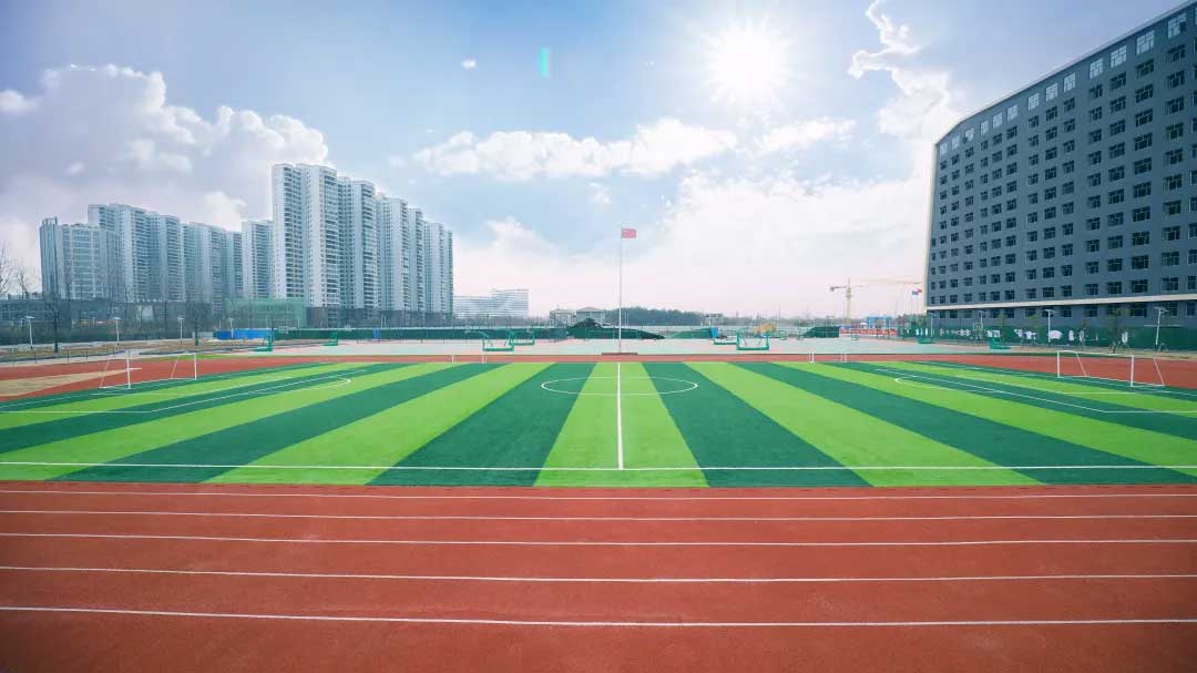 南縣湖心高級(jí)中學(xué)復(fù)讀部環(huán)境實(shí)景