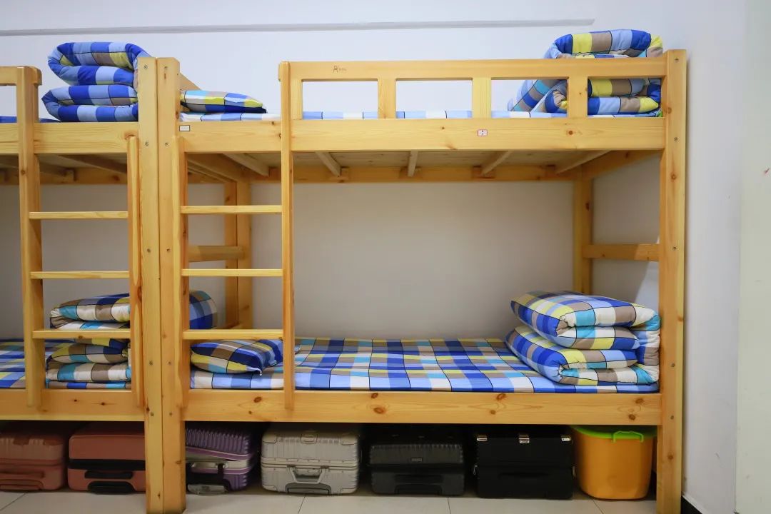 長沙市弘益高級中學(xué)環(huán)境實景