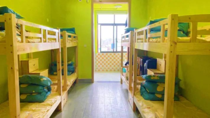 湖南師大附屬高陽學(xué)校復(fù)讀部環(huán)境實(shí)景