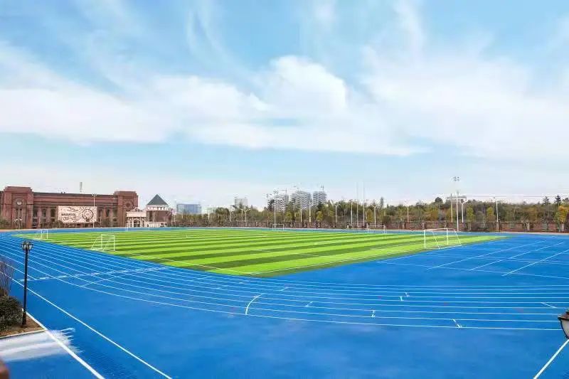 岳陽市郡華中學(xué)高復(fù)部環(huán)境實景