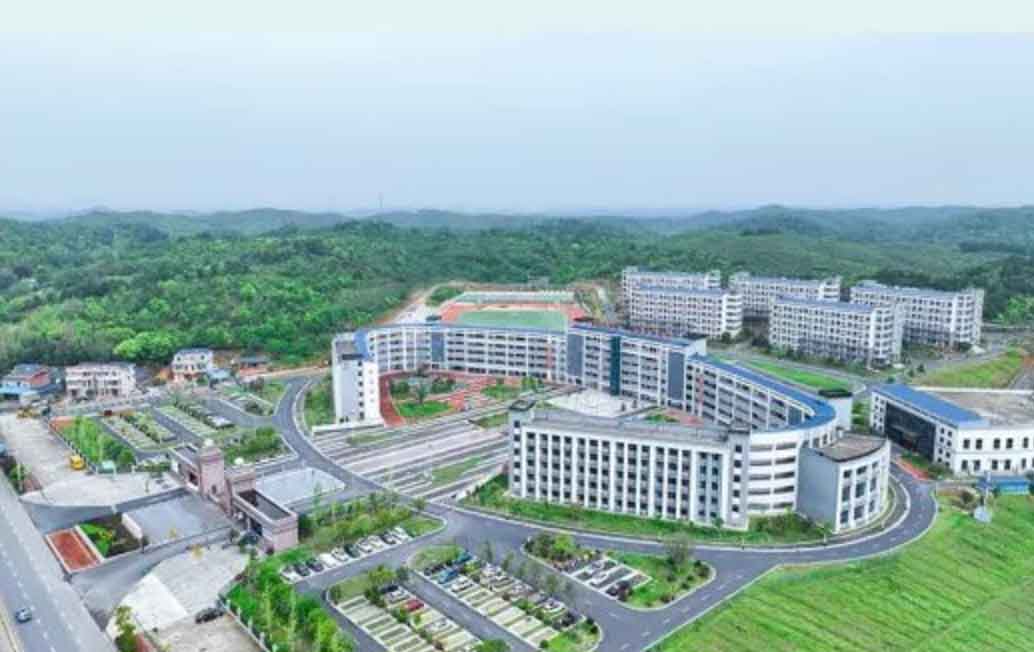 永州瀟湘源學(xué)校高復(fù)部環(huán)境實(shí)景