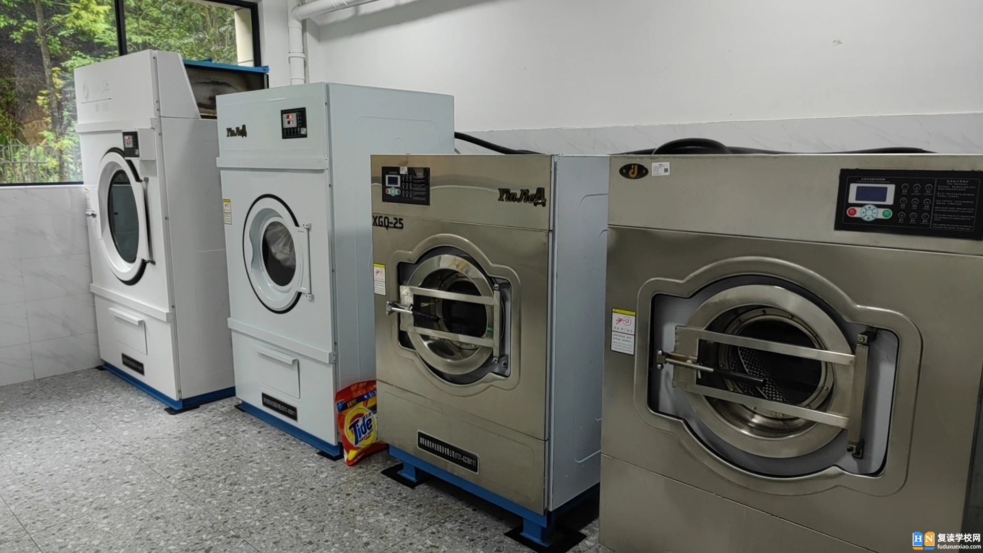 長(zhǎng)沙市珺琟高級(jí)中學(xué)環(huán)境實(shí)景