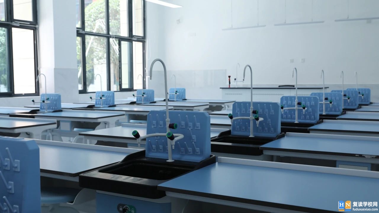 長(zhǎng)沙市珺琟高級(jí)中學(xué)環(huán)境實(shí)景