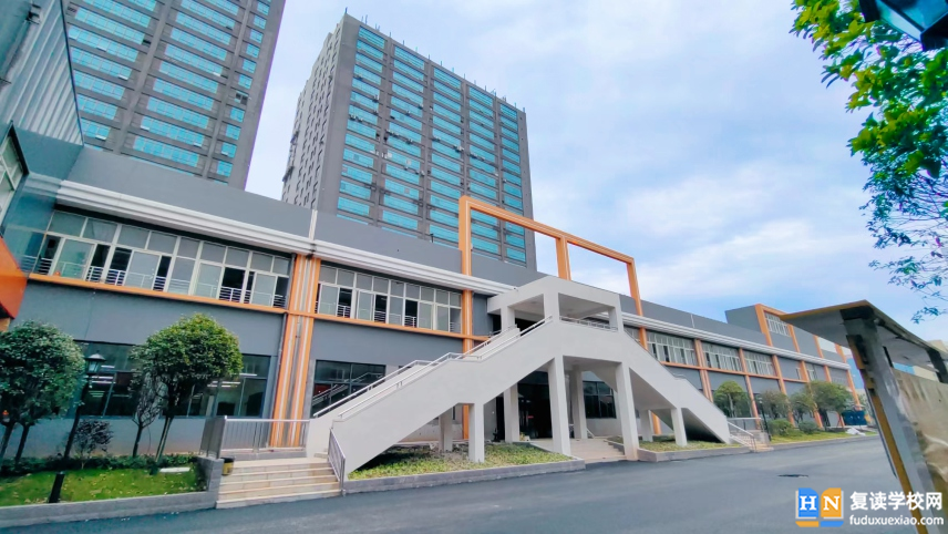 05e283a63b9611999779f4f718732e55