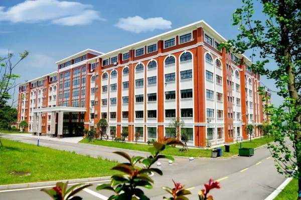 長(zhǎng)沙文創(chuàng)藝術(shù)職業(yè)學(xué)院2024年退役軍人單招計(jì)劃