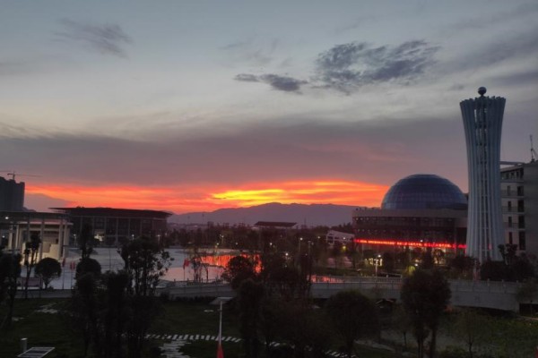 岳陽現(xiàn)代服務(wù)職業(yè)學(xué)院2024年單招二志愿考試時間