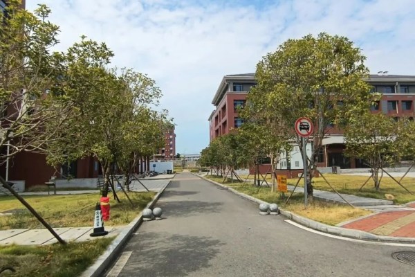 長沙衛(wèi)生職業(yè)學(xué)院環(huán)境怎么樣