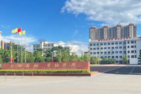 湖南信息職業(yè)技術學院校園環(huán)境【多圖】