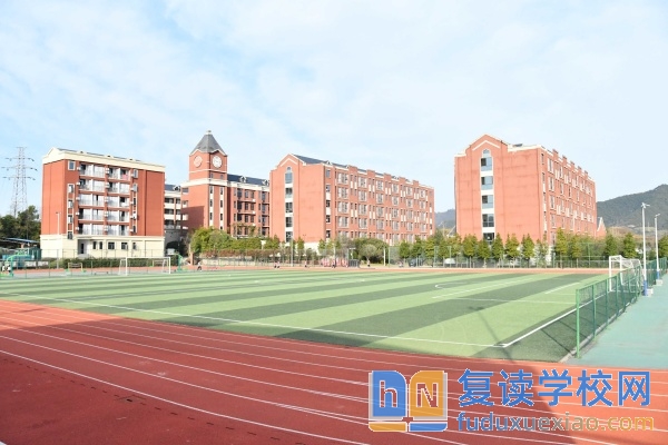 長沙瀏陽唯美高級(jí)中學(xué)收費(fèi)標(biāo)準(zhǔn)