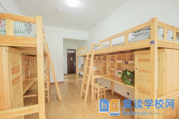 長沙金律藝術(shù)高級(jí)中學(xué)收費(fèi)標(biāo)準(zhǔn)