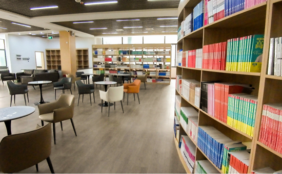 益陽(yáng)師大思沁高復(fù)部環(huán)境實(shí)景