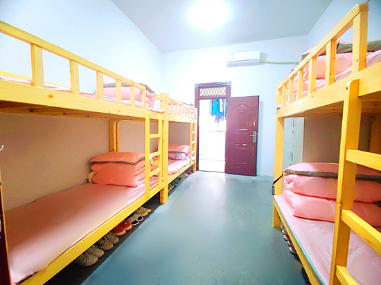 湘潭里仁高級中學(xué)復(fù)讀部環(huán)境實(shí)景