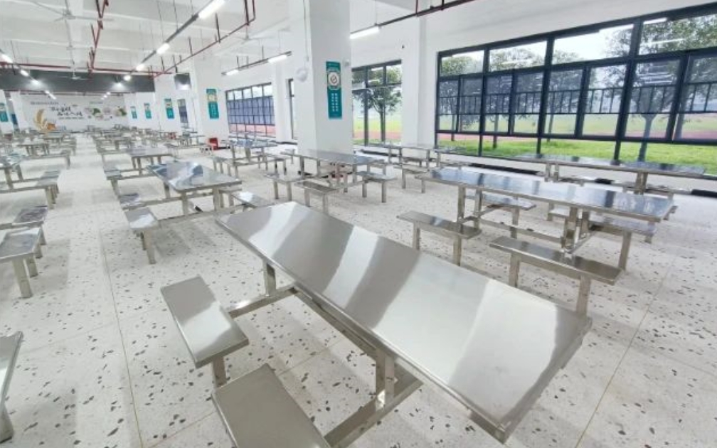 益陽(yáng)師大思沁高復(fù)部環(huán)境實(shí)景