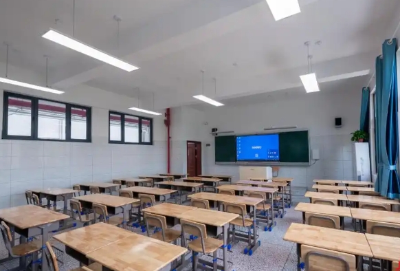 長沙市玉潭雅德高級中學環(huán)境實景