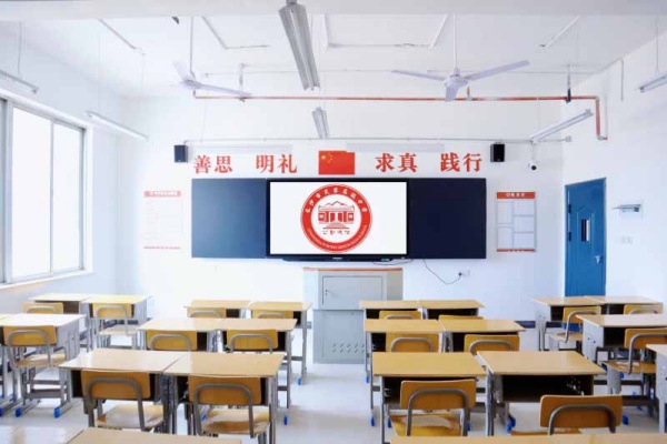 長(zhǎng)沙芙蓉高級(jí)中學(xué)2026屆單招復(fù)讀招生簡(jiǎn)章