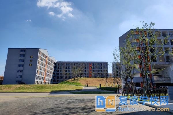 2025長沙高考復(fù)讀學(xué)校全解析：開啟夢想新征程