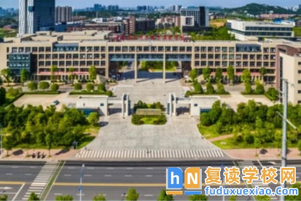 長沙翰林院單招培訓(xùn)學(xué)校