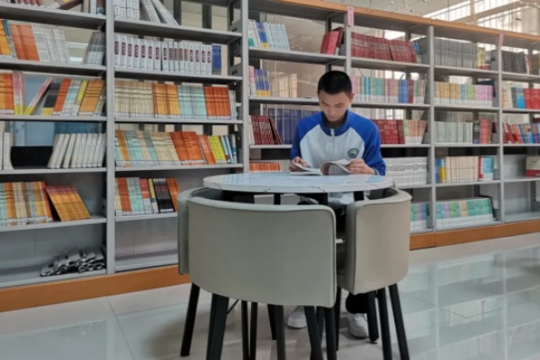 2026年英藍(lán)單招集訓(xùn)營(yíng)招生簡(jiǎn)章