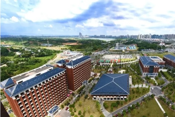 湖南藝術(shù)職業(yè)學(xué)院2025年單招計(jì)劃及收費(fèi)標(biāo)準(zhǔn)