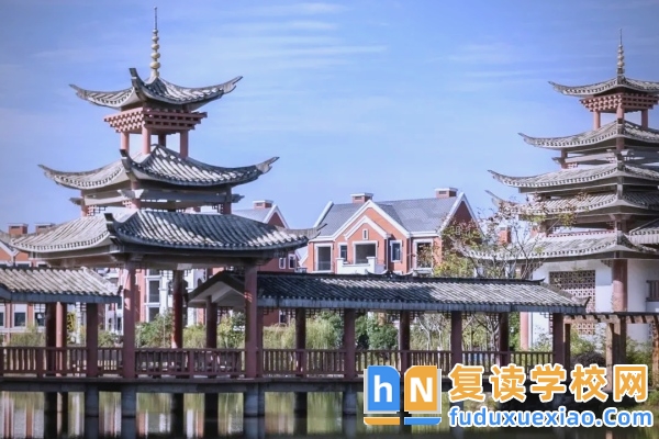 湖南民族職業(yè)學(xué)院2025年單招計劃及收費標(biāo)準(zhǔn)