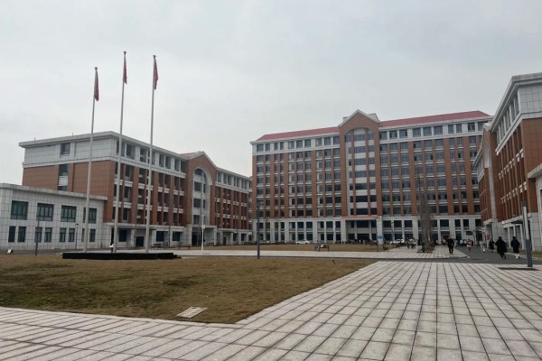 2026婁底幼兒師范高等專科學(xué)校單招指南