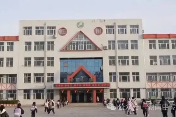 株洲新陽(yáng)光單招復(fù)讀學(xué)校2026年招生簡(jiǎn)章