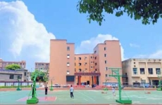 寧鄉(xiāng)市玉潭中學(xué)精英復(fù)讀部