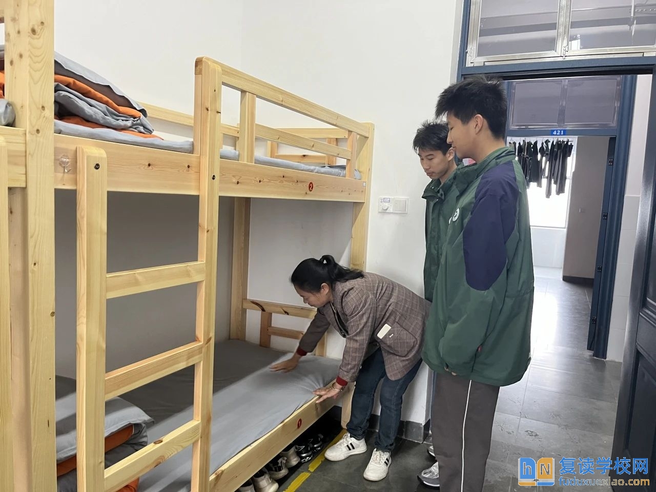 d39a6008e776ba6c15a02e0b135f6a03